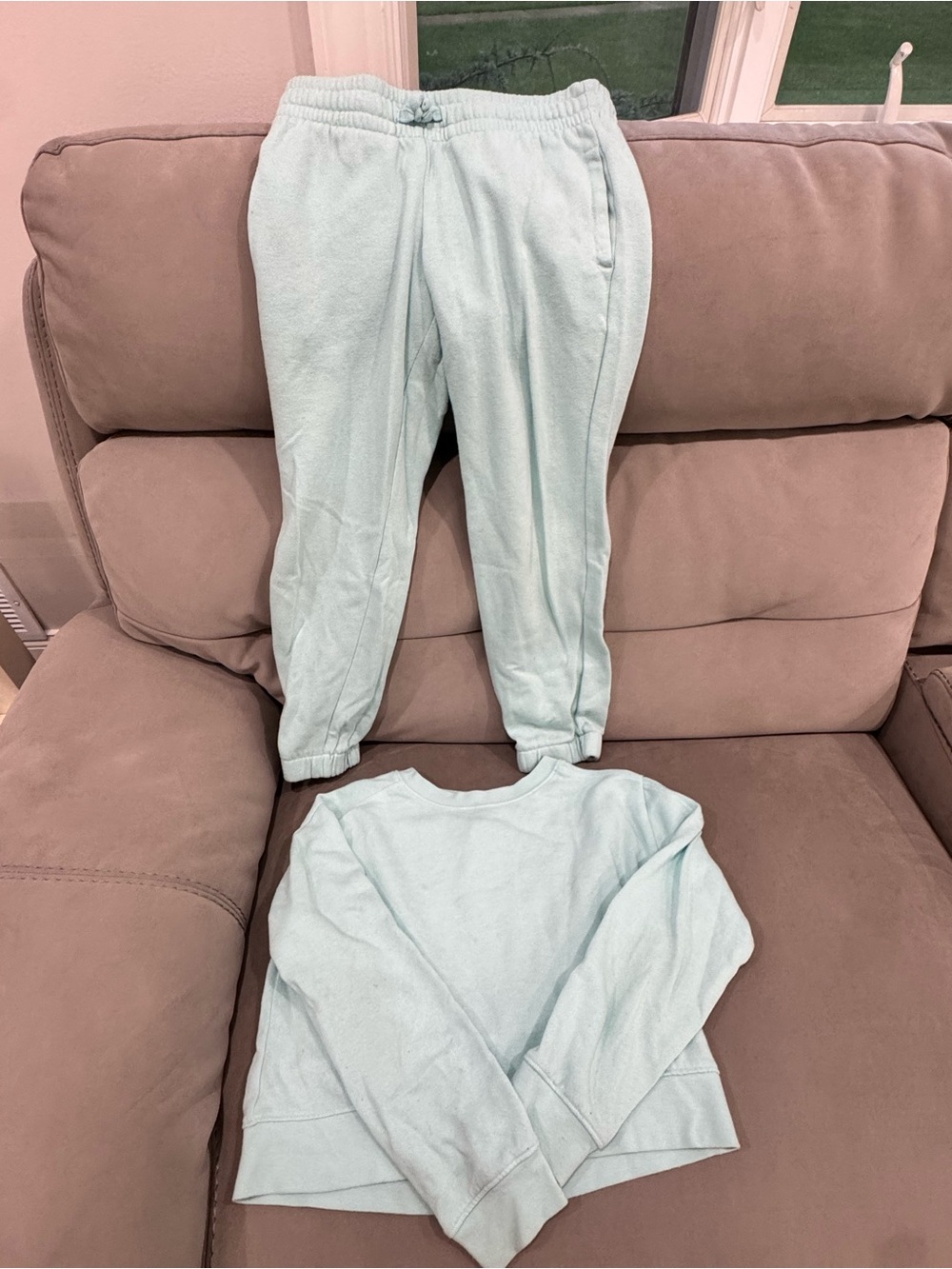 Athletic Works girls Light Aqua set